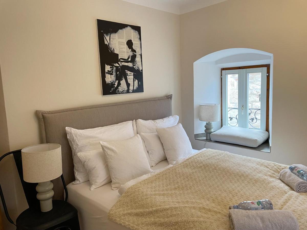 Fredys Apartments Stari Grad  Dış mekan fotoğraf