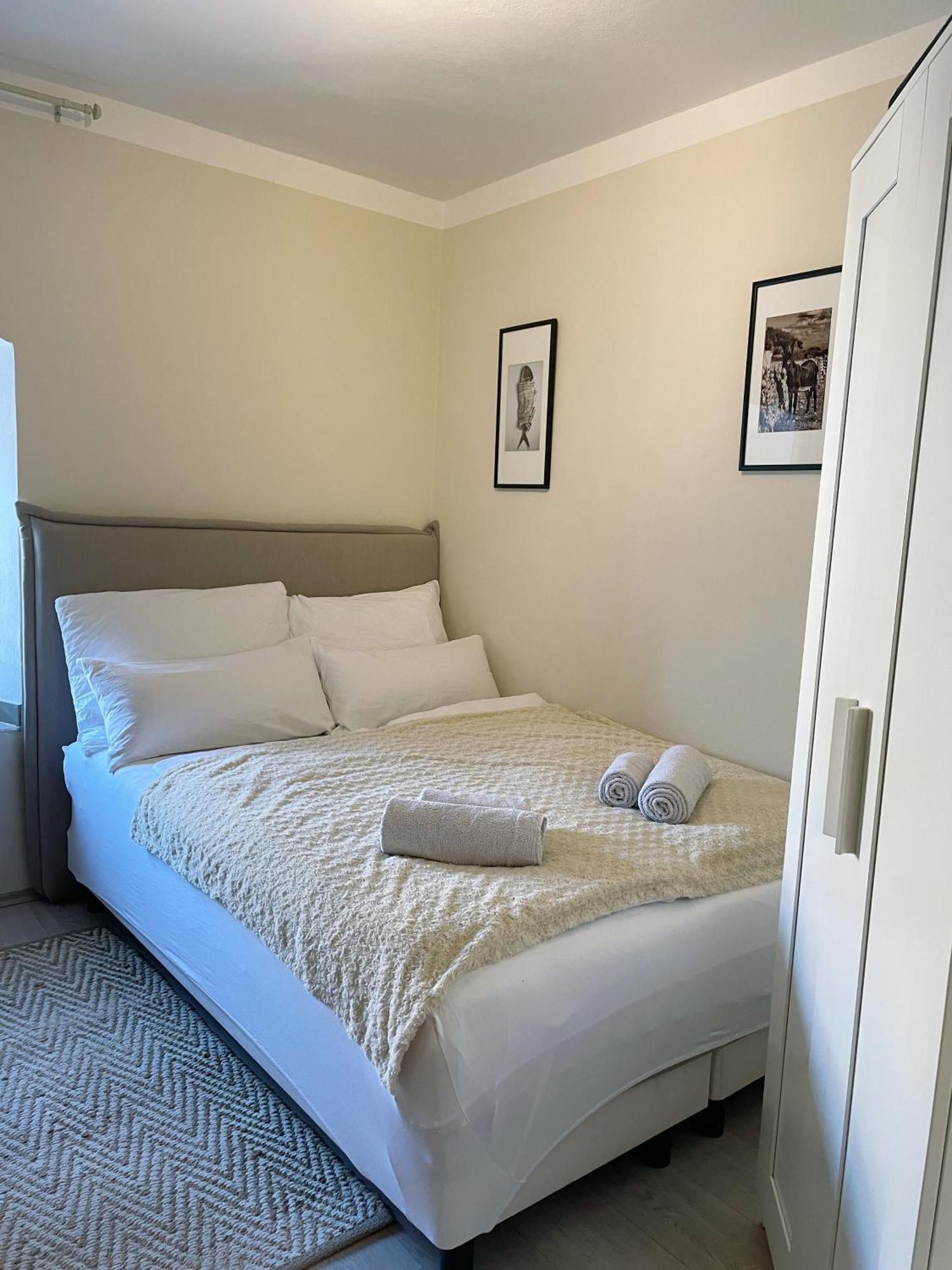 Fredys Apartments Stari Grad  Dış mekan fotoğraf